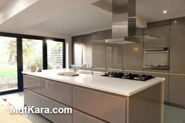 مزایای استفاده از کابینت های هایگلاس چیست؟