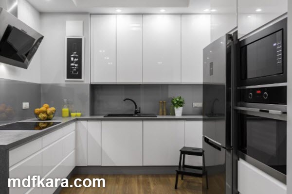 قیمت کابینت های گلاس سفید طوسی چقدر است؟
